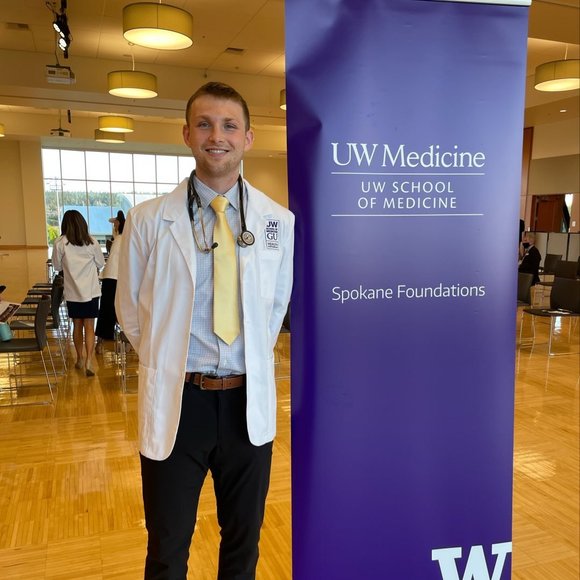 Meet your Posher, Dax - Picture 1 of 1